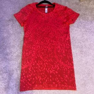 Lululemon short sleeve swiftly